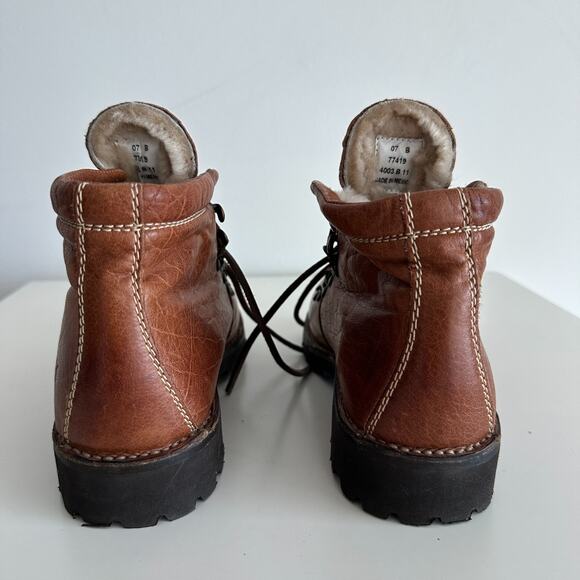 Frye Archie Hiking Boots 7 Leather Faux Shearling Lined Distressed Vibram Sole - Picture 6 of 11